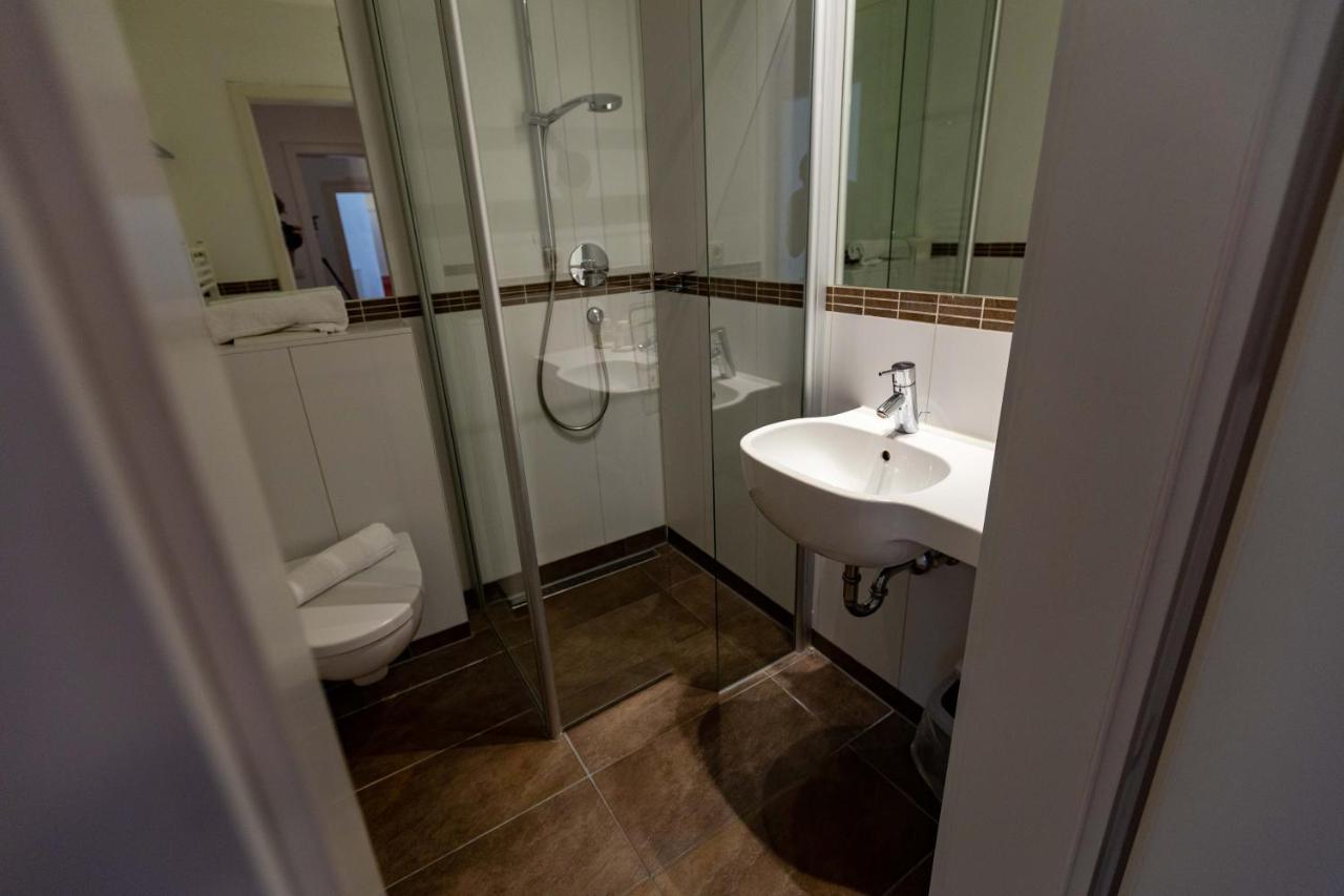 Hotel Schyrenhof 3*